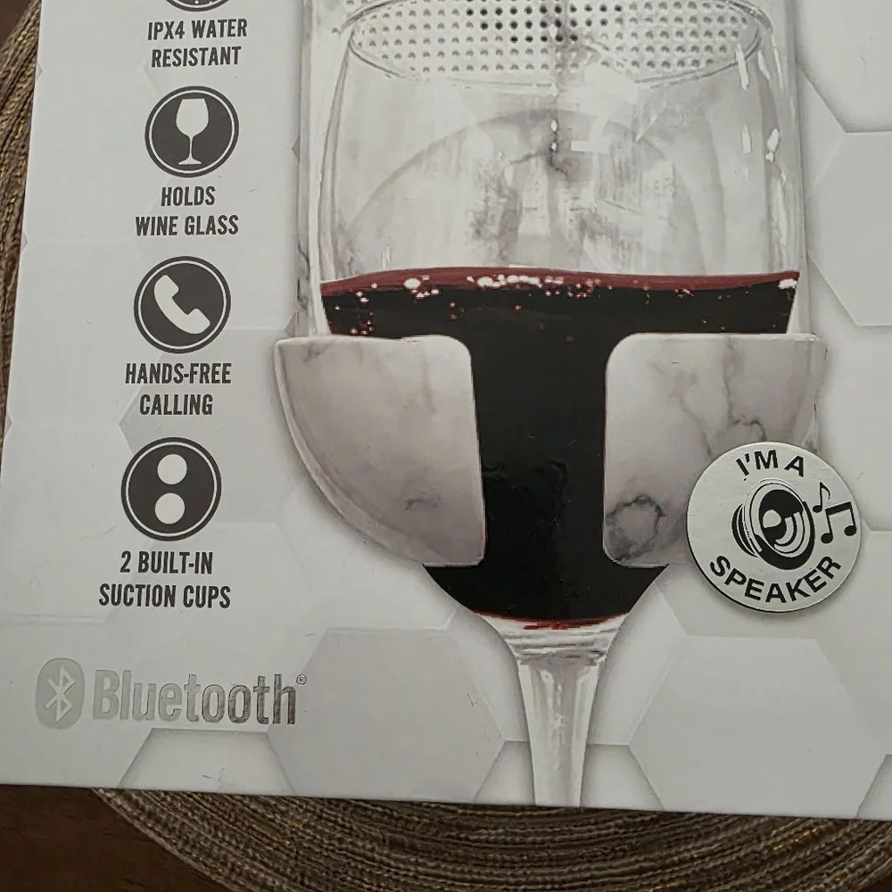 Bathtub Bluetooth Wine Holder & Speaker NEW NIB